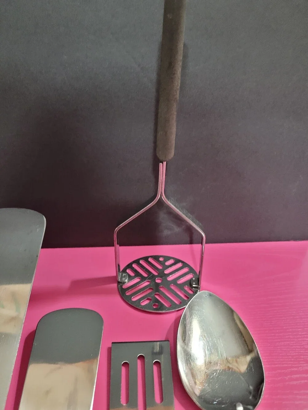 Bundle Assorted Kitchen Utensils Lot Of 8 See Description (1537)